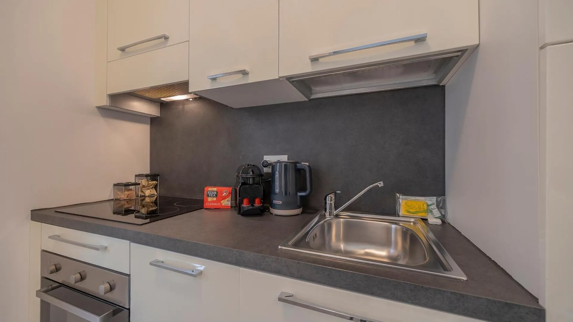 Modern Apartment With Terrace Verona