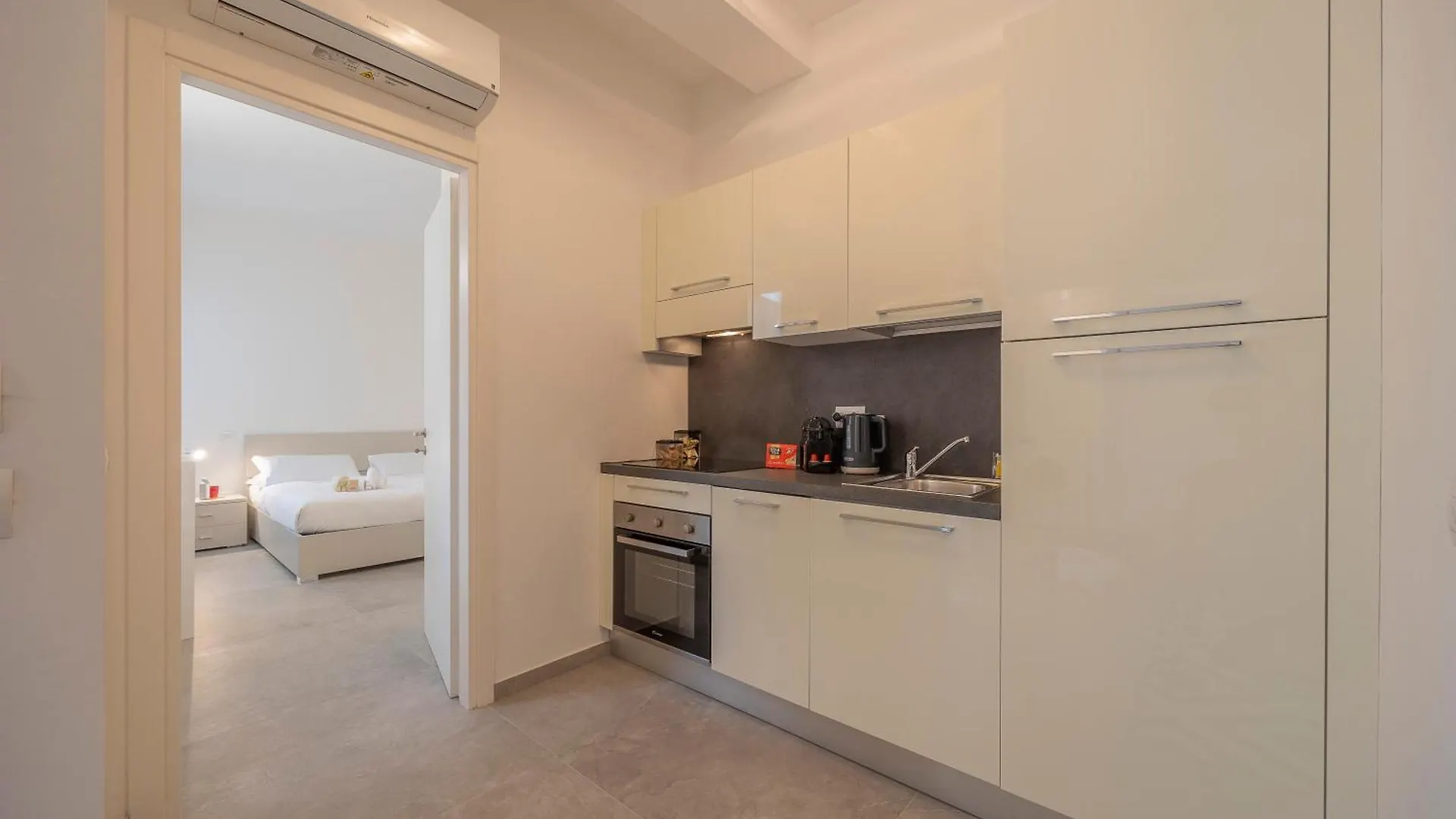 Modern Apartment With Terrace Verona
